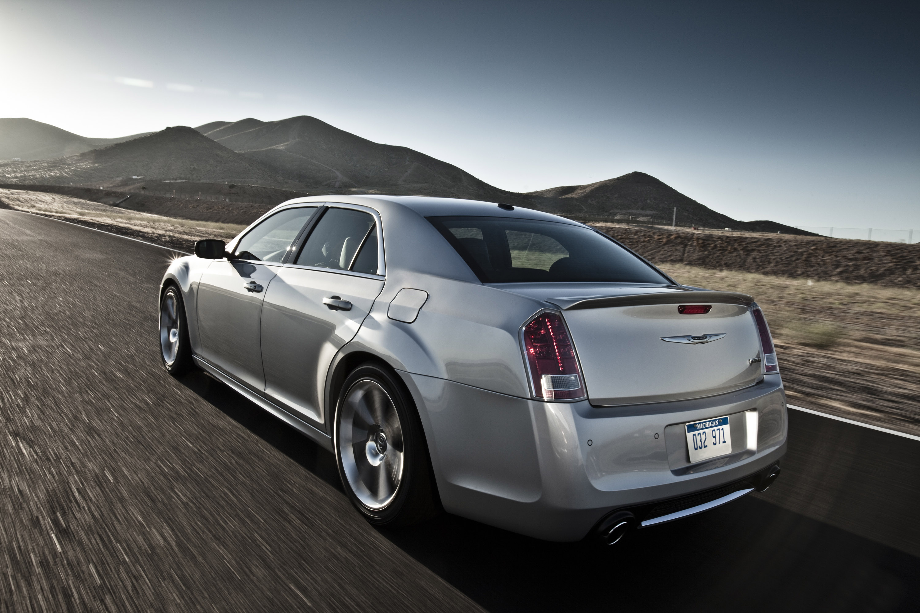 2013 Chrysler 300 srt8 performance parts