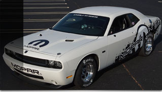 2011 Mopar Dodge Challenger V10 Drag Pak sets record in NHRA AA/SA ET - Muscle Cars Blog