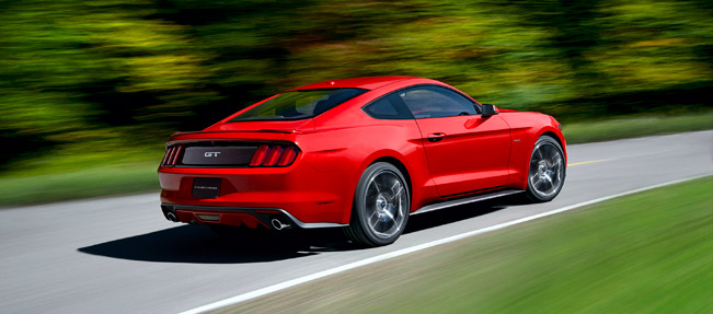 2015-ford-mustang-03