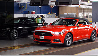 Keys to The First 2015 Mustang Convertibles Will Be in Customers Hands Shortly