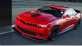 2015 Chevrolet Camaro Z28 Front Angle