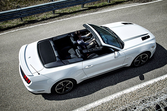 2016 Ford Mustang Rear Top