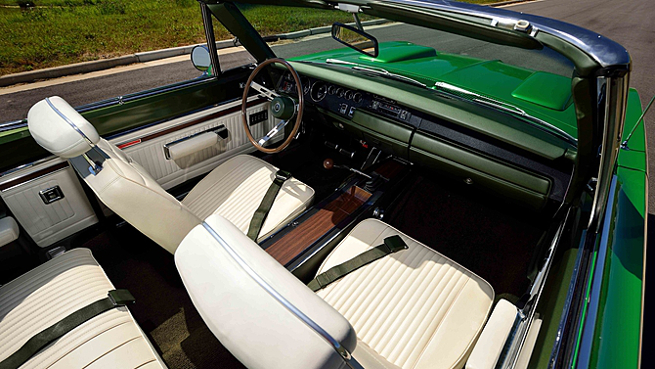 1969 Dodge Hemi Coronet R/T Convertible Interior