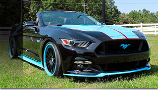 2015 Pettys Garage Mustang GT King Edition Front Angle